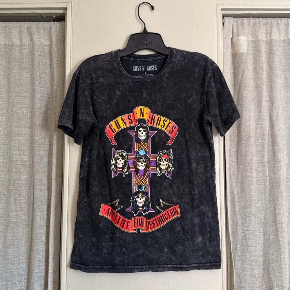 Guns N’ Roses Vintage Style Band Tee Appetite for Destruction Graphic Shirt 2023